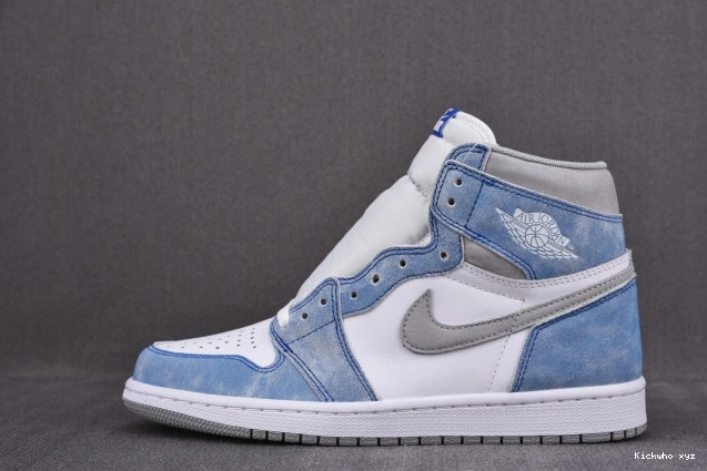 555088-402 Jordan Retro OG Royal 1 High Hyper 0604